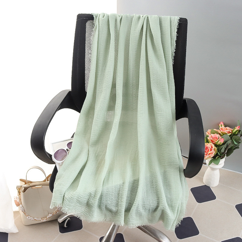 G245 Myk og pustende Voile Hijab