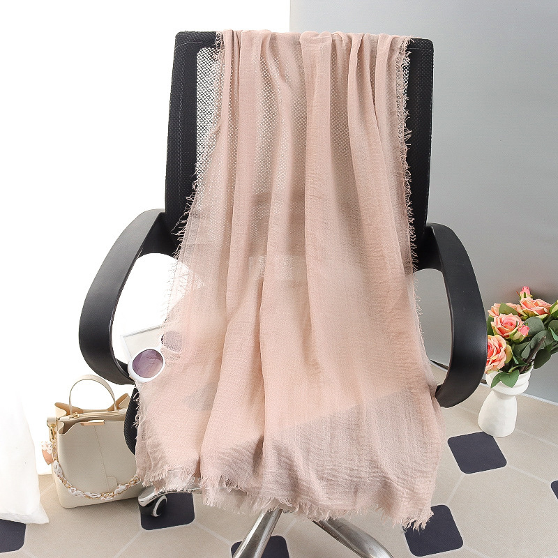 G245 Myk og pustende Voile Hijab