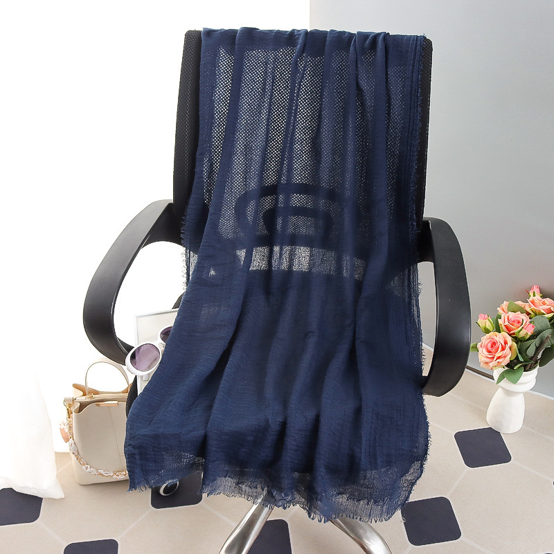 G245 Myk og pustende Voile Hijab