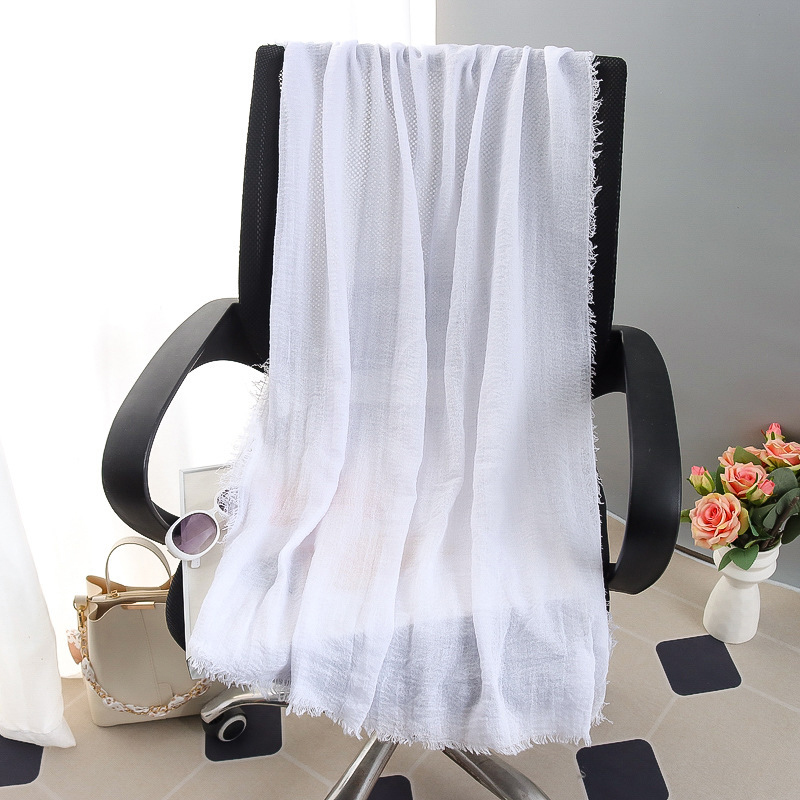 G245 Myk og pustende Voile Hijab