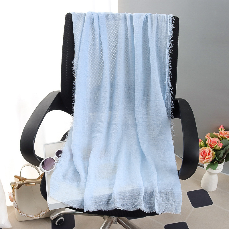 G245 Myk og pustende Voile Hijab