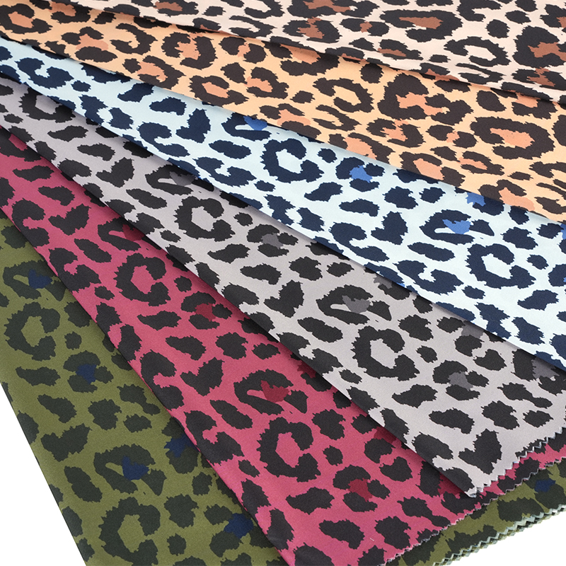 230T High Stretch Pongee Stor Leopard Print Stoff